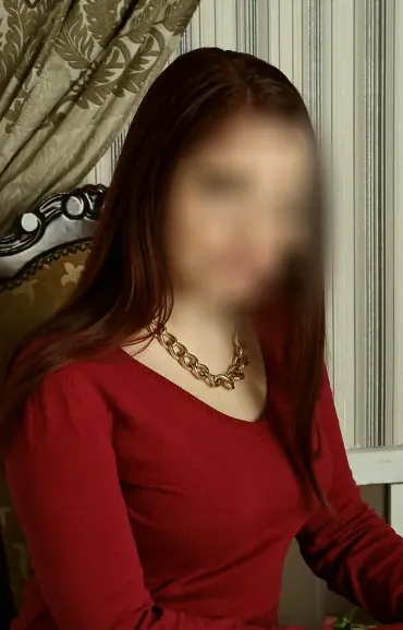 Bianca, 28