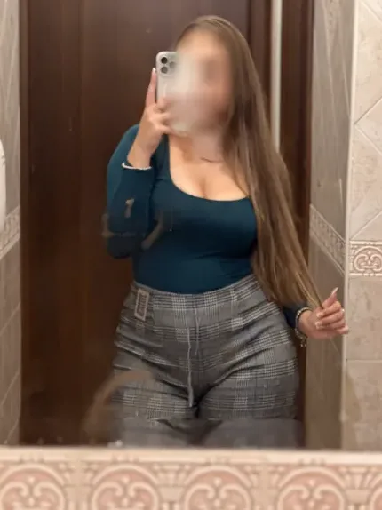 Johanna, 24