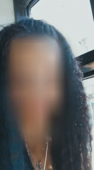 Katrin, 30