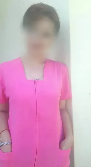 Lucia, 33
