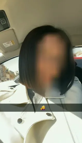 Nadine, 24